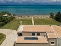 Luxury Villa Hera - Beachfront Hotels near St. Spyridon Second Beach