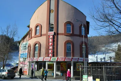 Mini-Otel Evrika โรงแรมใน