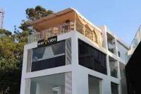 The Seventeen Apartment Hotel - Mountain view