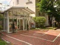 TOP城堡公園酒店