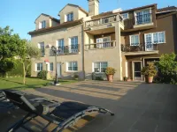 Casa Mariñeira Lourdes Hotels near Pazo de Fajardo o Salgado