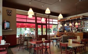 Hotel Cafe de la Gare - Housity