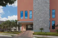Best Western Plus Nuevo Laredo Inn  Suites
