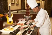 Royal Tulip Muscat - breakfast