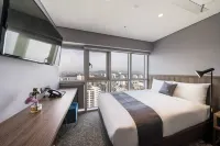 雷亞斯（LAYERS） 鄰近Illumia的酒店