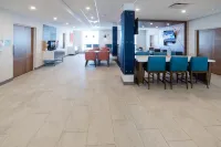 Holiday Inn Express & Suites Moose Jaw