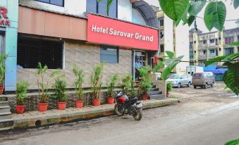 OYO 7727 Hotel Sarovar Grand