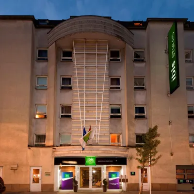 Ibis Styles Luxembourg Centre Gare Hotels near Pfaffenthal