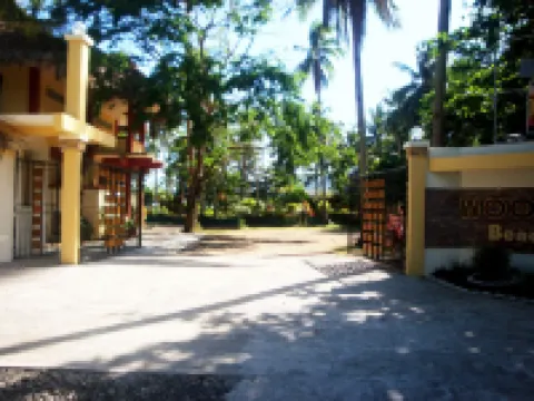 Woodland Beach Resort
