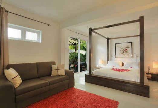 에스프릿 리브레 외부 사진