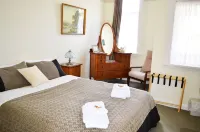 Braemar House B&B and YHA Hostel Hotels in Whanganui