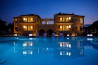 Sempre Viva Suites - Pools
