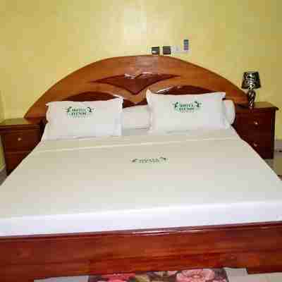 Hotel Ayenou Rooms