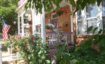 Violet Rose Bed & Breakfast