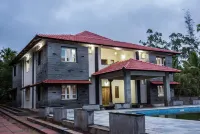 Matthuga Hotels near Shri Vadanbailu Padmavathi Jain Temple