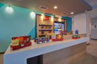 avid hotel DETROIT - WARREN by IHG - breakfast