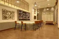 Lemon Tree Hotel, Jhansi فنادق في Jhansi Rly. Settl