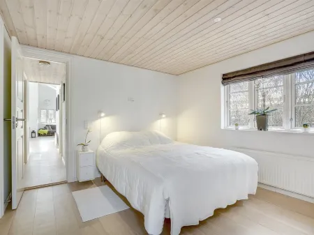 "Amine" - 700m from the Sea