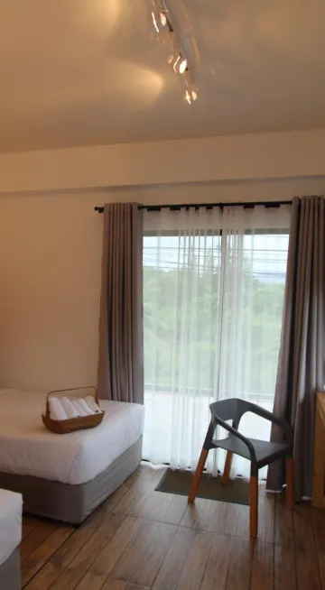 ห้องเตียงคู่พร้อมระเบียง