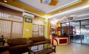 Hotel Royal Park - Housity