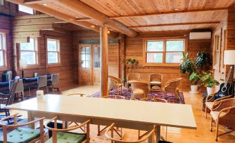 Shimano Log House