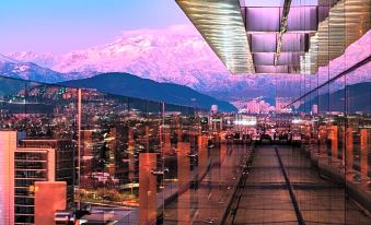 Courtyard Santiago Las Condes