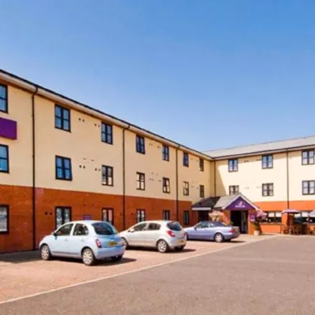Premier Inn Chichester South (Gate Leisure Park)