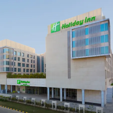 Holiday Inn New Delhi International Airport Отели в г. Нью-Дели
