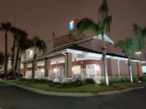 Studio 6 McAllen, TX