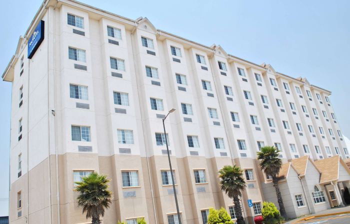 Microtel Inn & Suites by Wyndham Toluca