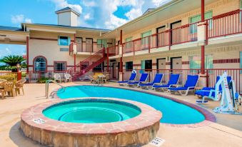 SureStay Hotel by Best Western New Braunfels