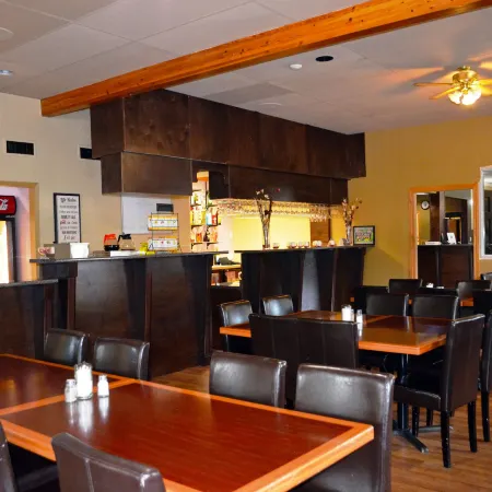 Canadas Best Value Inn and Suites Castlegar