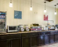 Comfort Inn & Suites Lawrence - University Area - Desayuno