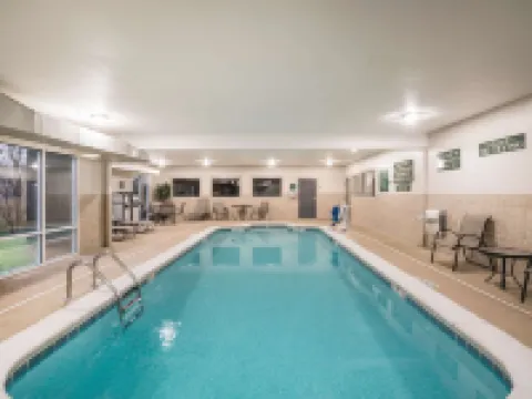 La Quinta Inn & Suites by Wyndham Chattanooga North - Hixson Hotels in Hixson