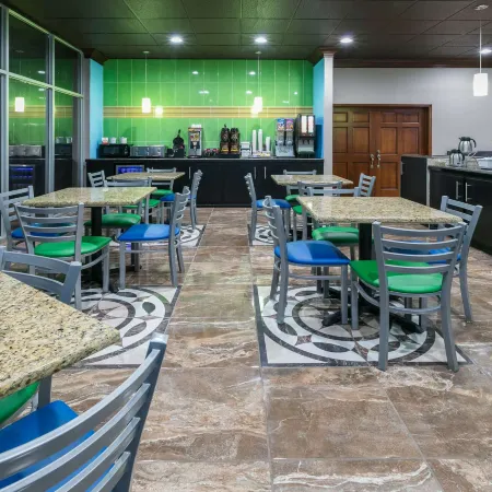 Super 8 by Wyndham Ft Stockton