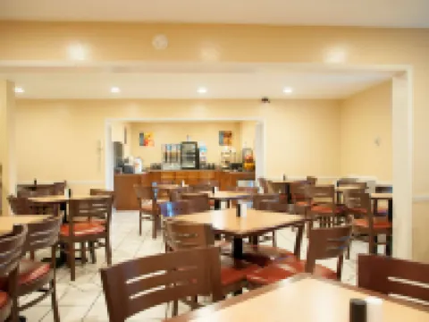 Best Western Village Inn Ξενοδοχεία στην πόλη Fresno