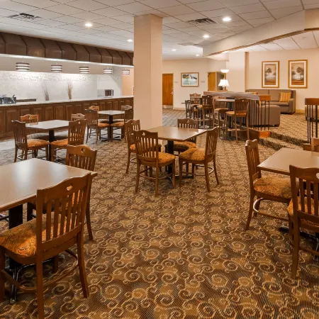 Best Western Crossroads of the Bluffs