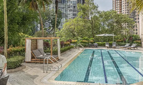 Four Seasons Hotel Singapore