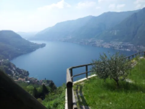 B&B le Magnolie Hotels in Faggeto Lario