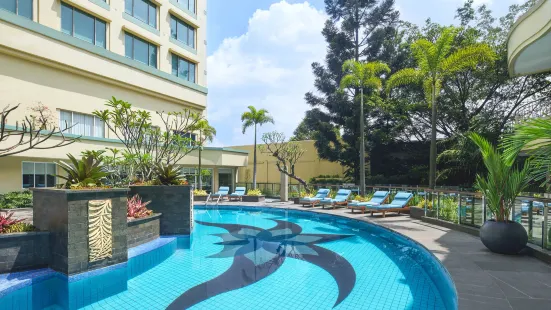 Courtyard Bandung Dago