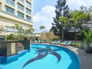 Courtyard Bandung Dago