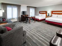 Hampton Inn & Suites St. Louis at Forest Park Hotel berhampiran Teater The Muny