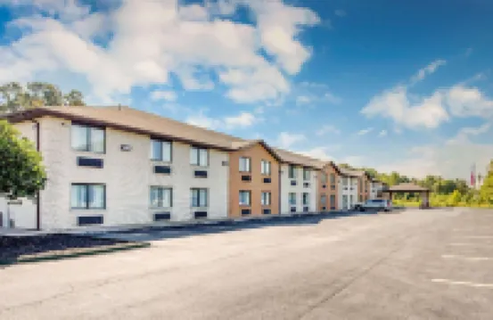 كواليتي إن آند سويتس متروبوليس آي-24 فنادق في 