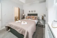 14 Helena House Lux Apartment Hôtels à : Pangbourne