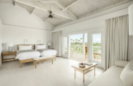 Como Parrot Cay
