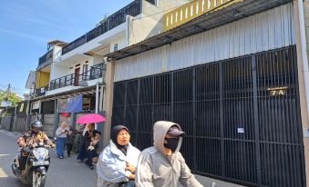 OYO 92871 Ciparay Residence