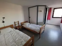 Auberge de Jeunesse HI Boulogne-Sur-Mer فنادق في Saint-etienne-au-Mont