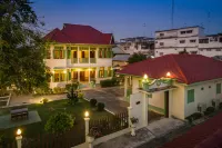 Villa Khun Wichianpanich Hotels in Mueang Phetchaburi District