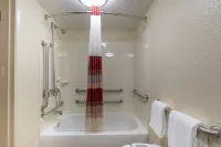 Red Roof Inn Cleveland - Independence - Pet-friendly