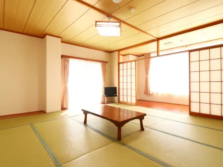 Jingoro Отели в г. Минамибосо